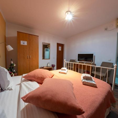 La Casa Nord Hotel Bukares Ruang foto