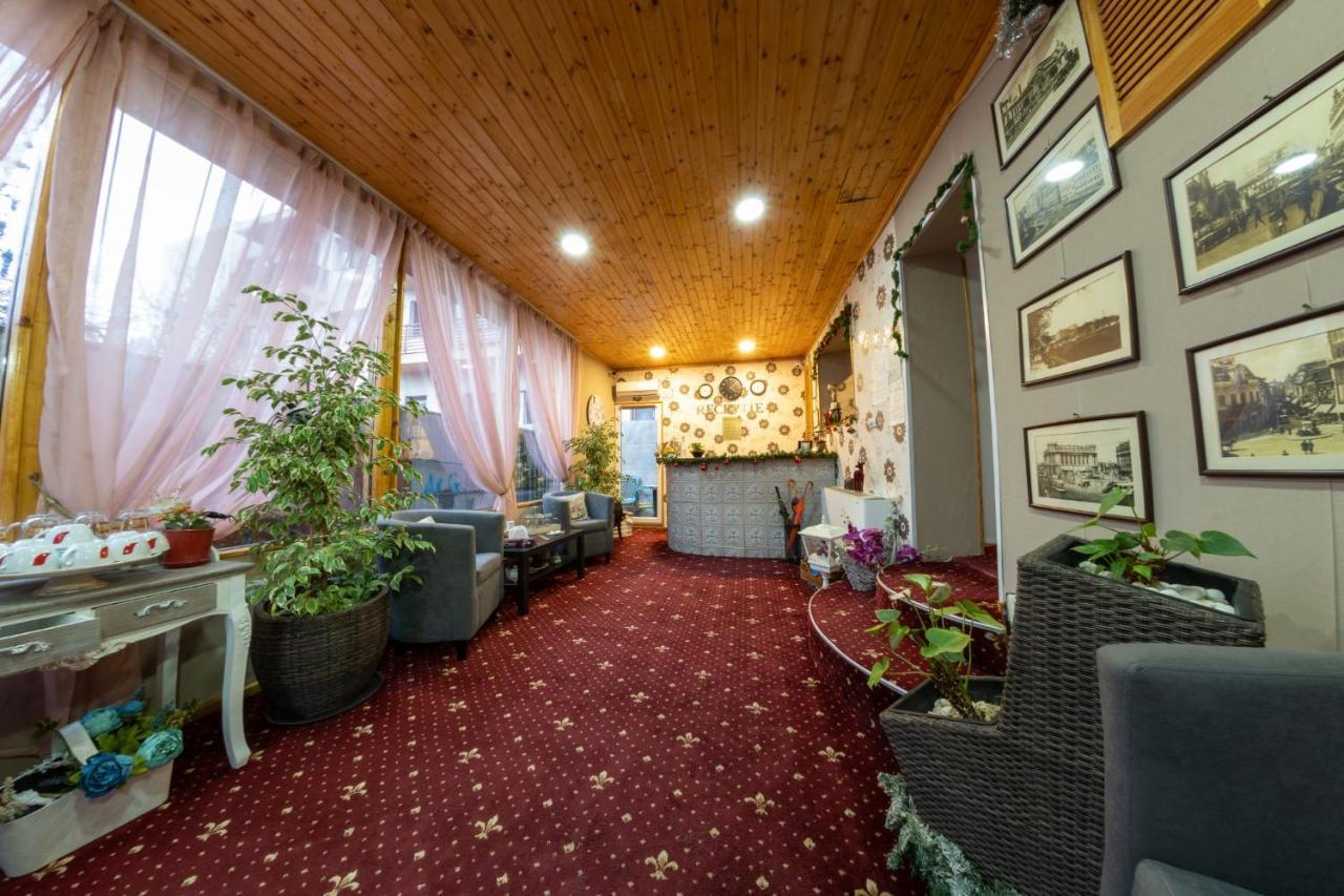 La Casa Nord Hotel Bukares Bagian luar foto